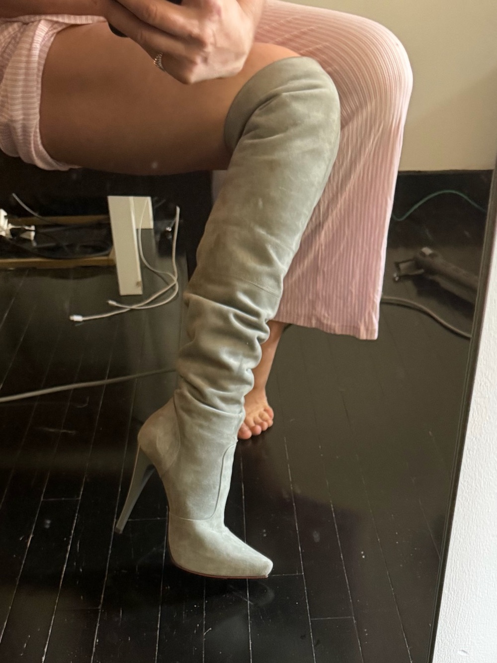 1969 ITALY Over-the-Knee Suede Stiletto Boots.Light Gray. Red soles. Size 8.